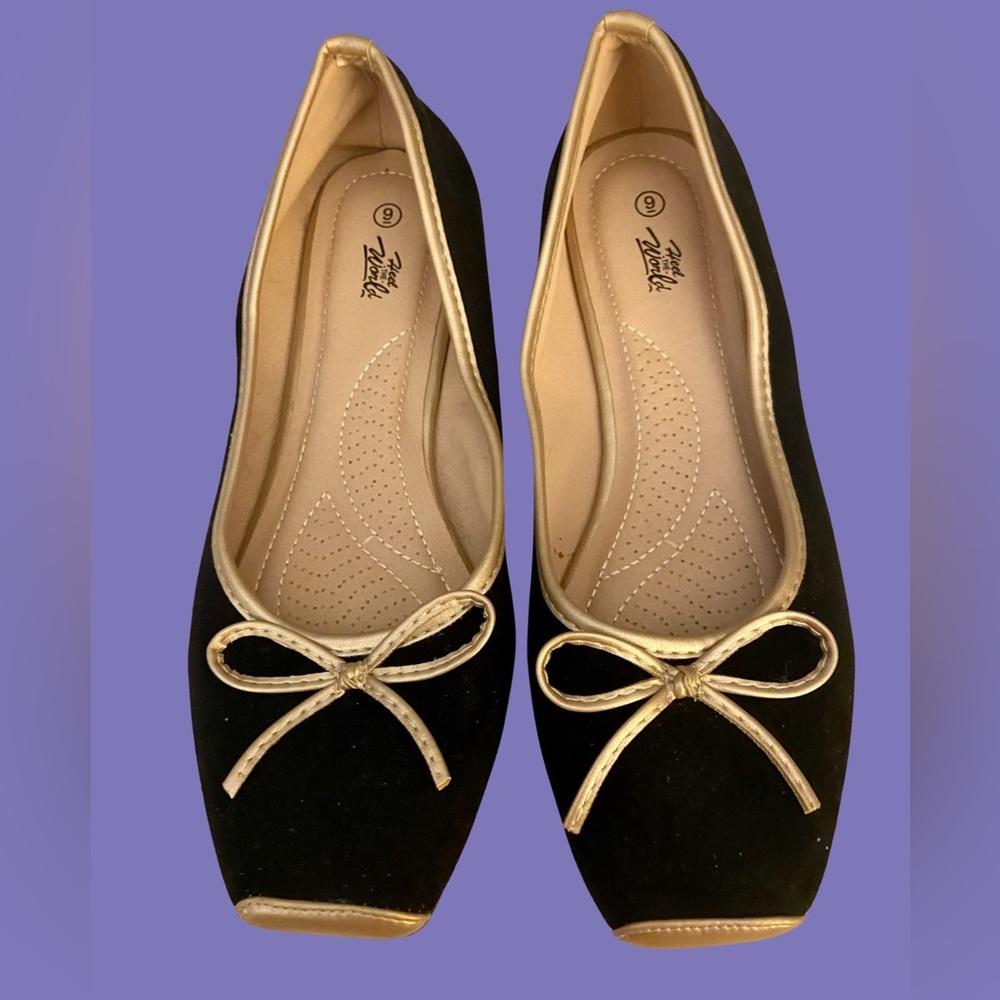 Never Worn - Heel the World Size 9 Ballet Slipper Flats